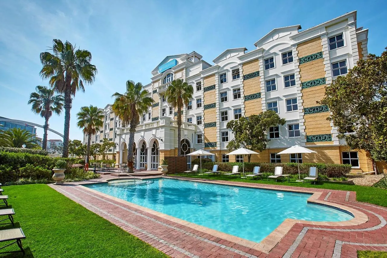 Stayeasy Century City Cape Town 3*,